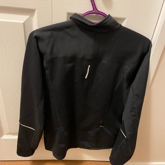 Zip up - Picture 3 of 4